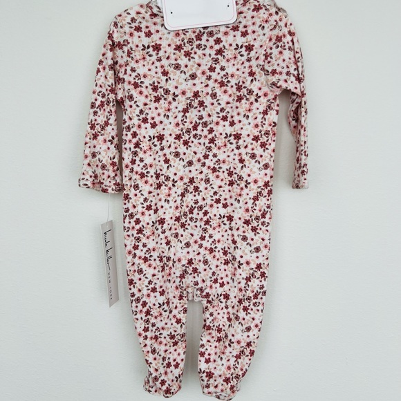 NEW Nicole Miller 2 Piece Ivory Floral Footie Set with Har Size 6/9 Months NWT - Picture 6 of 8